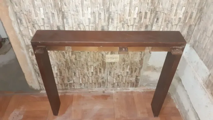 Mesa de madeira rústica