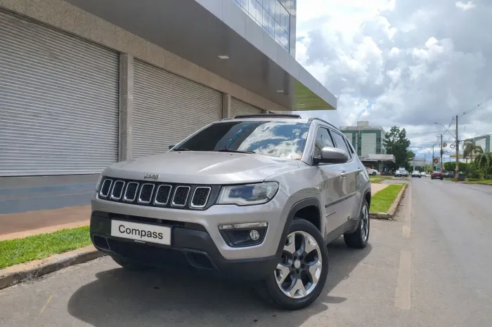 Jeep Compass Longitude 2.0 4X4 Dies. 16V Aut. 2019