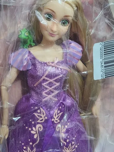 Boneca Rapunzel e Flynn Rider Clássicos Disney Tangled Colecionável