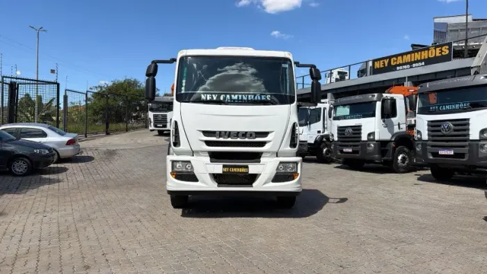 Iveco Tector 170e21 Ano 2022