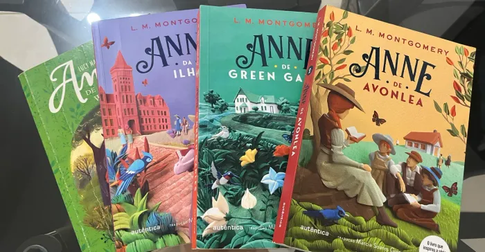 4 livros Anne with an E