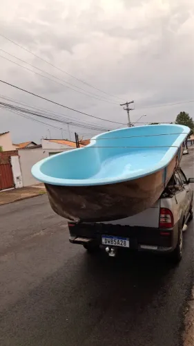 Vendo Piscina 3.000 litros