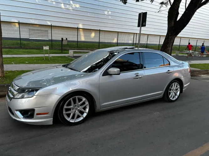 Ford Fusion SEL 3.0 V6 AWD 24V 243cv Aut. 2010