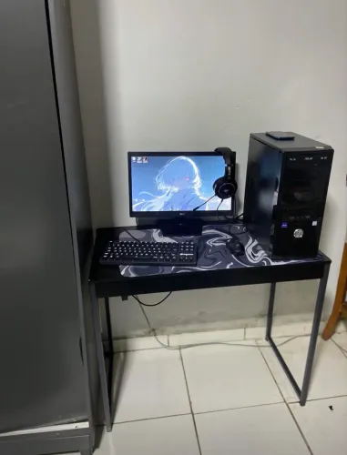 Mesa gamer NOVA NA CAIXA