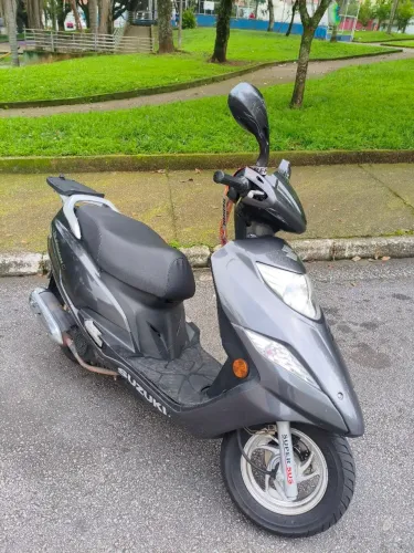 Suzuki Burgman 125i injetada ano 2017 68mil km