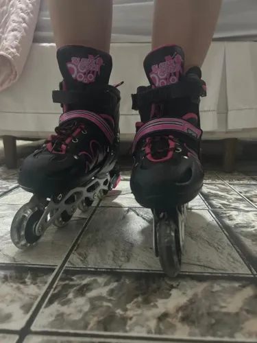 Patins inline roller Sport ajustável C/leds tamanho 37 a 40