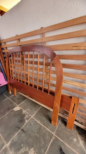 Cama casal sem colchão 