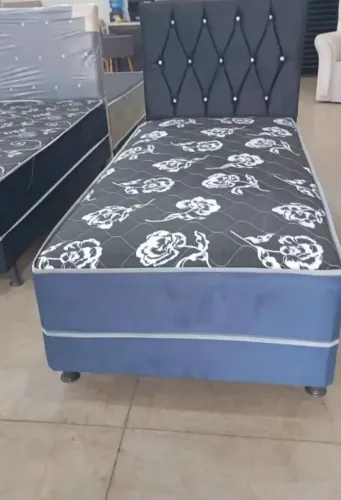 Cama de solteiro super confortável  Maravilhoso espuma super  confortável confortável 