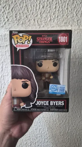 funko pop joyce byers stranger things