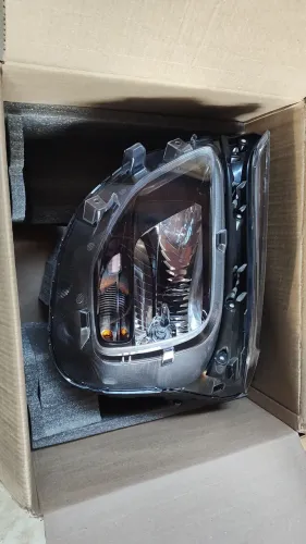 Farol Nova Montana LED 2024 2025 2026 L.E 0km novo na Caixa sem uso original GM Chevrolet