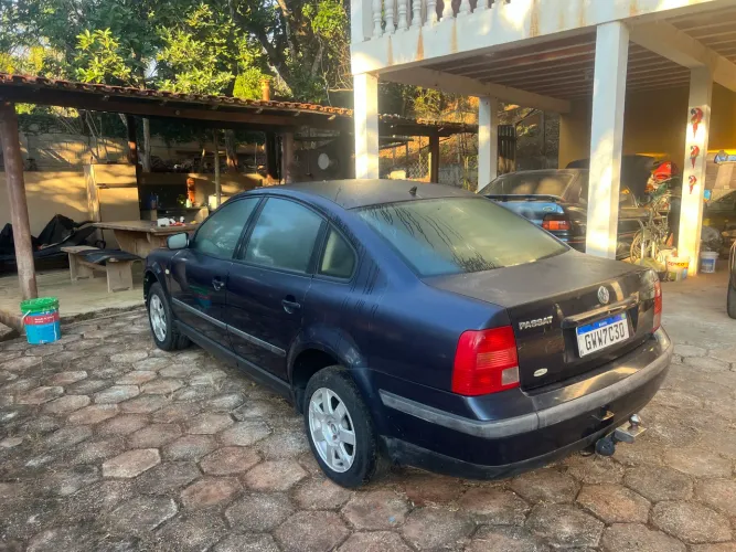 Volkswagen Passat 1.8 Mec. 1999