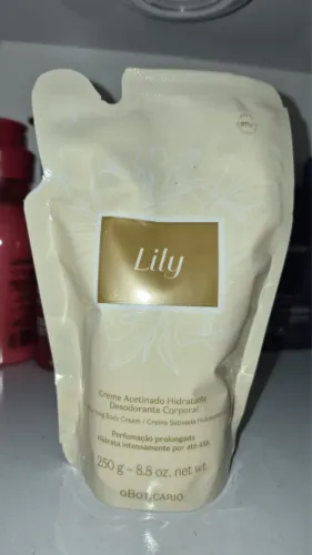 Hidratante corporal Lily * Produtos novos e lacrados!*