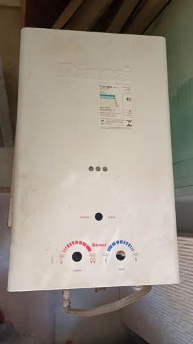 Aquecedor gás Rinnai 20L
