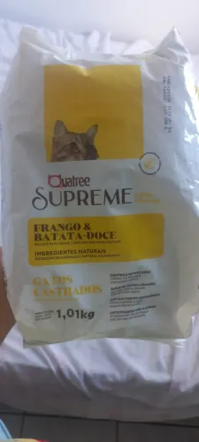 8 KG DE RAÇÃO QUATRE SUPREME - GATOS CASTRADOS 