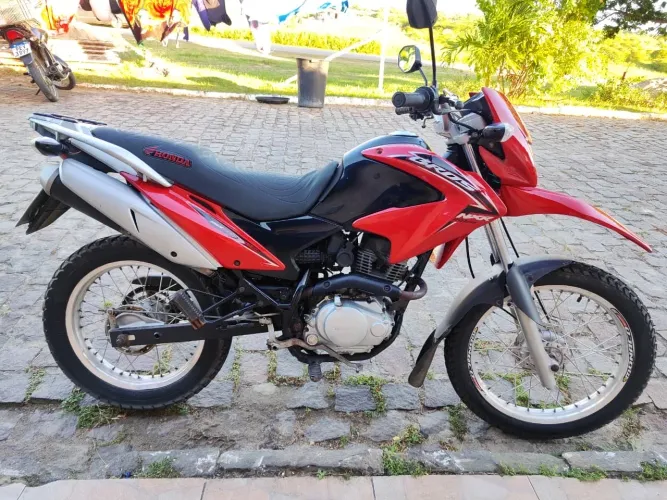 NXR Bros 150
