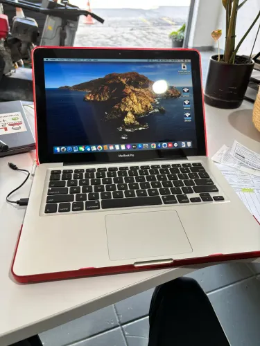 MACBOOK PRO 13 / 2012 Com SSD e 8 GB