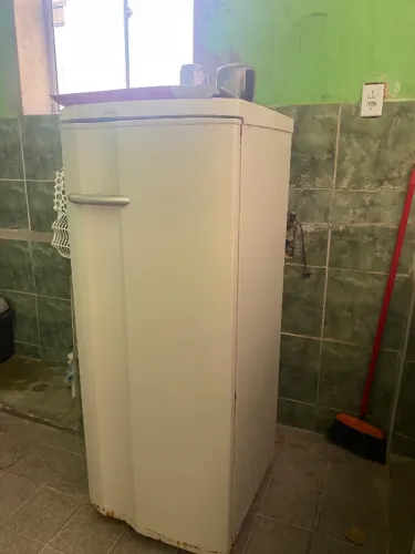 Geladeira usada