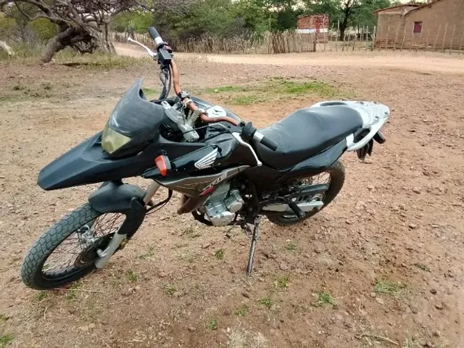 Honda Xre 300 2011 preta