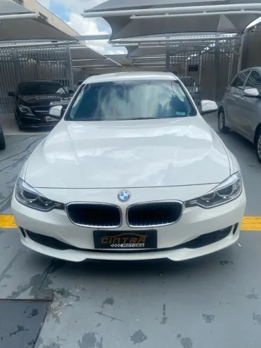 BMW 320I A 2.0 Turbo/activeflex 16V 184cv 4P 2014