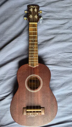 Ukulele Soprano Shelter 21 Sapele Uksp Natural Com Bag