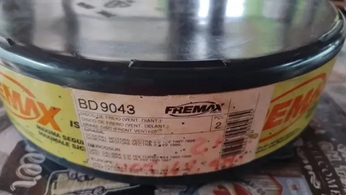 Discos Freio Dianteiro Vectra 2.0 2.2 16 v 97/01