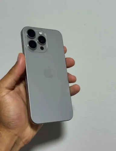 IPHONE 15 pro 256