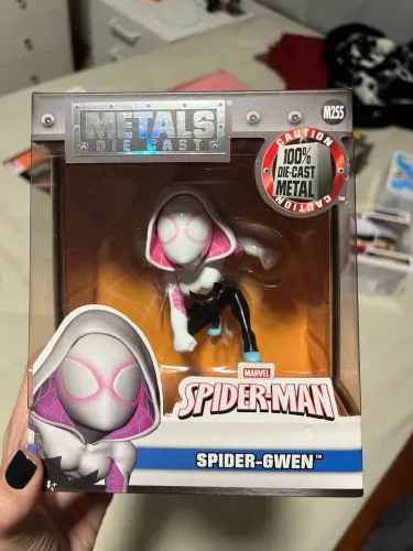 Boneco de Metal Spider-Gwen - Marvel