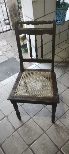 Vendo 6 cadeiras colônias
