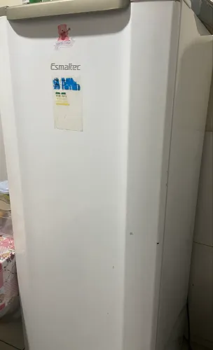 Geladeira 259L ROC35 Inverter Esmaltec 127V Branco