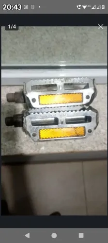 Pedal Caloi 10 anos 80