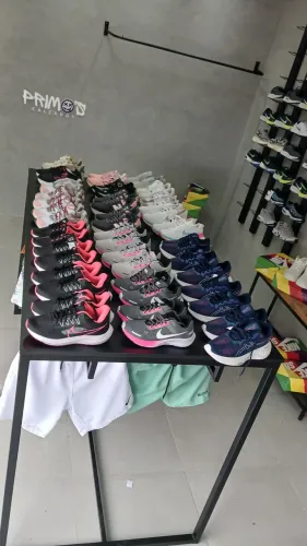 Tênis feminino