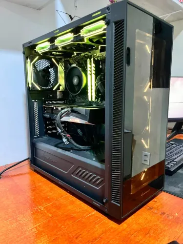 PC Gamer Completo | Ryzen 7 5700X + RX 7600 + 32GB RAM + 2 Monitores