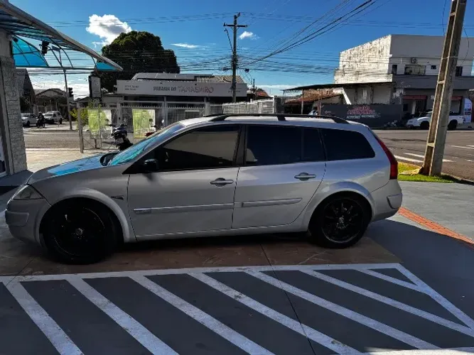 Renault Megane Grand Tour Dynam. Hi-flex 1.6 16V 2009