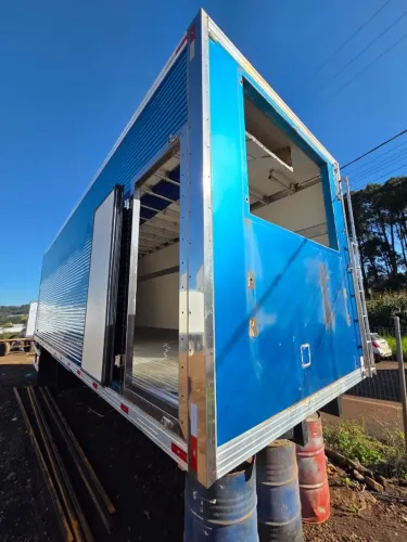 3277 bau para Caminhao 8,50m bitruck frigorifico