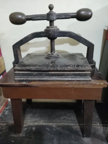 Prensa antiga 
