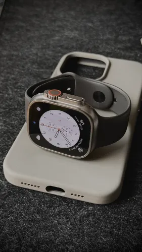 Apple Watch Ultra Titânio 