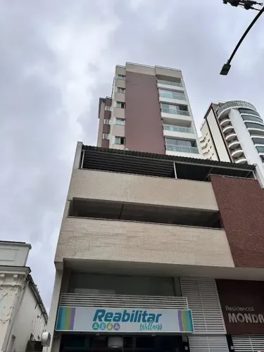 Apartamento à venda com 3 quartos, suíte, elevador, 2 vagas - Granbery - Juiz de Fora - MG