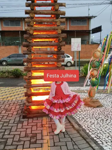 Vestido 5/6 anos de idade,festa junina
