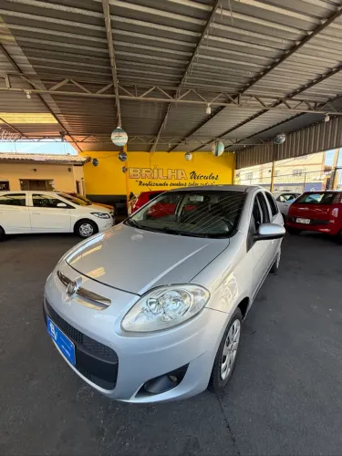 Fiat Palio Attractive 1.0 EVO Fire Flex 8V 5P 2013