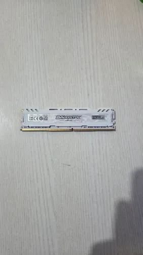 Memoria RAM Crucial Ballistix 4gb 2666MHz