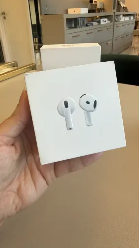 AIRPODS 4 NOVO LACRADO / LOJA FÍSICA
