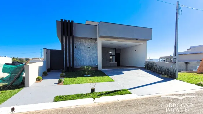 Casa em condomínio a Venda no Malibu em Caçapava