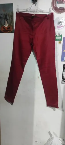 Calça vermelha social