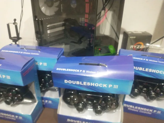 Controle ps3 novos 10 peças 450 ou a unidade 60 reais