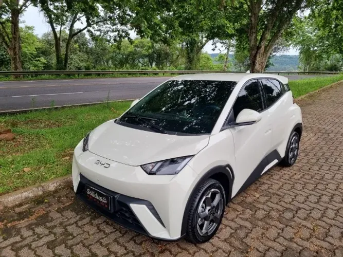 BYD Dolphin Mini (Elétrico) 2025