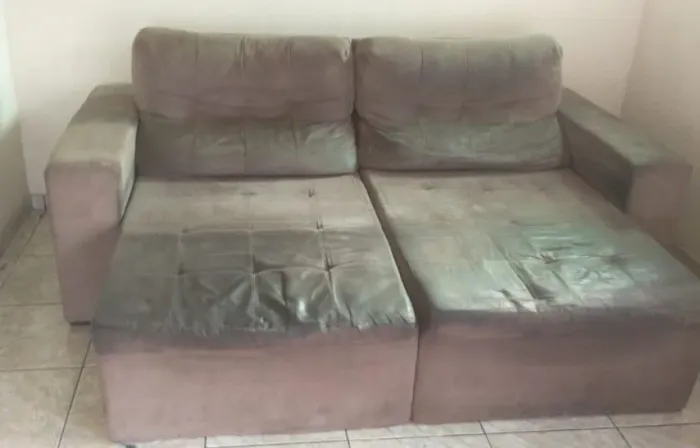 Sofá retrátil de 4 lugares