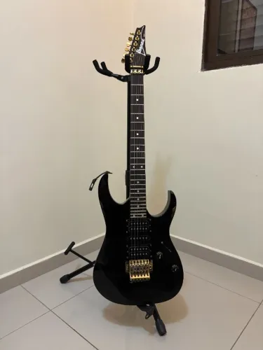Ibanez RG Made in Japan 1994 - FujiGen - Ferragens Douradas