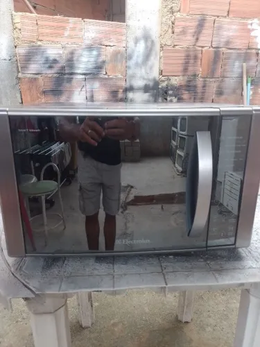 Microondas 30 litros inox 127v funcionando 