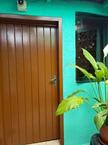 Casa nos fundos para alugar