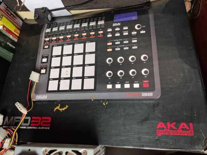 Controladora mpd 32 akai